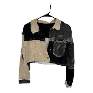 Shein Women’s Patchwork Camo Cropped Distressed Jacket Size S